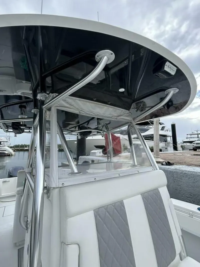 Slide: The Image of Contender Boats Inc 39st 2017 - 4421680