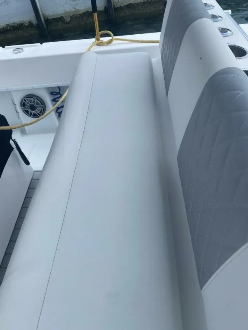 Slide: The Image of Contender Boats Inc 39st 2017 - 4421673