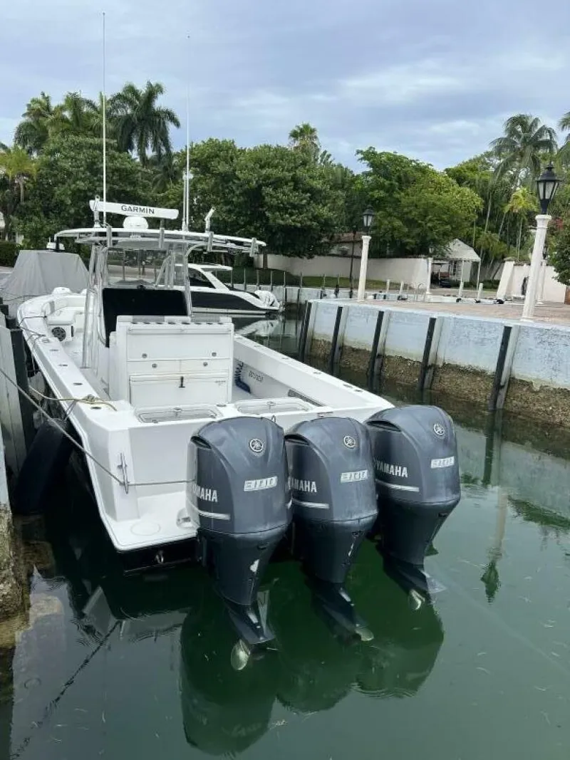 Slide: The Image of Contender Boats Inc 39st 2017 - 4421689