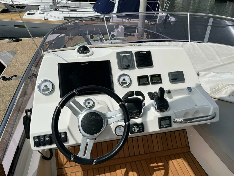 Slide: The Image of Prestige 460 2019 - 4421100
