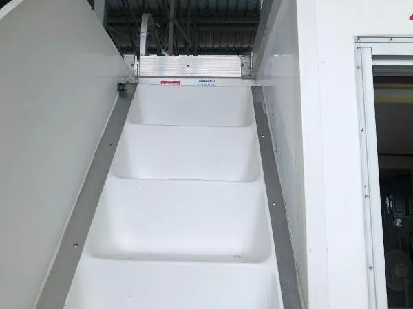 Slide: The Image of Catamaran 39 2013 - 5