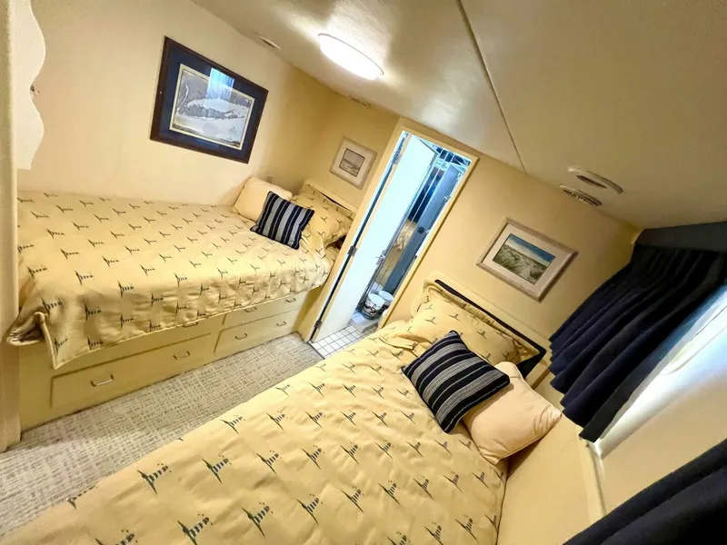 Slide: The Image of Burger 80 Motor Yacht 1988 - 4425870