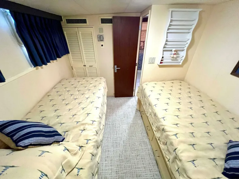 Slide: The Image of Burger 80 Motor Yacht 1988 - 4425873
