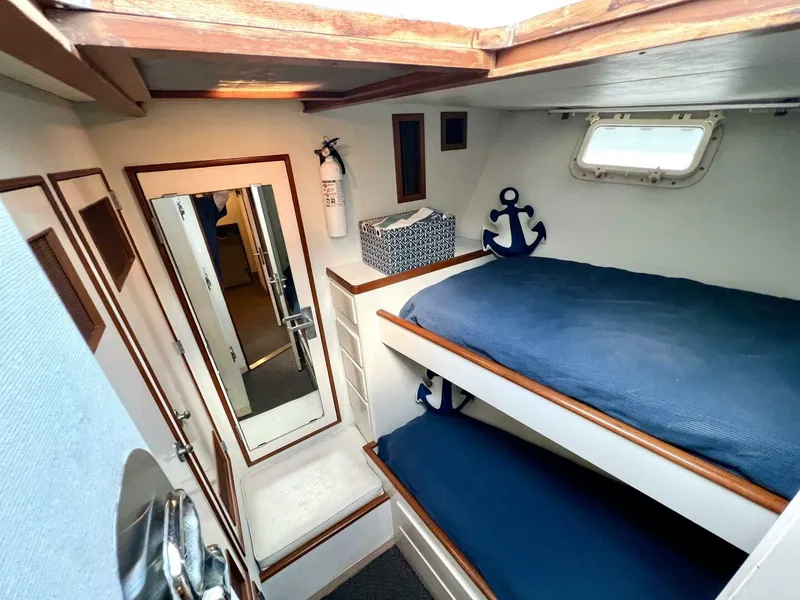 Slide: The Image of Burger 80 Motor Yacht 1988 - 4425888