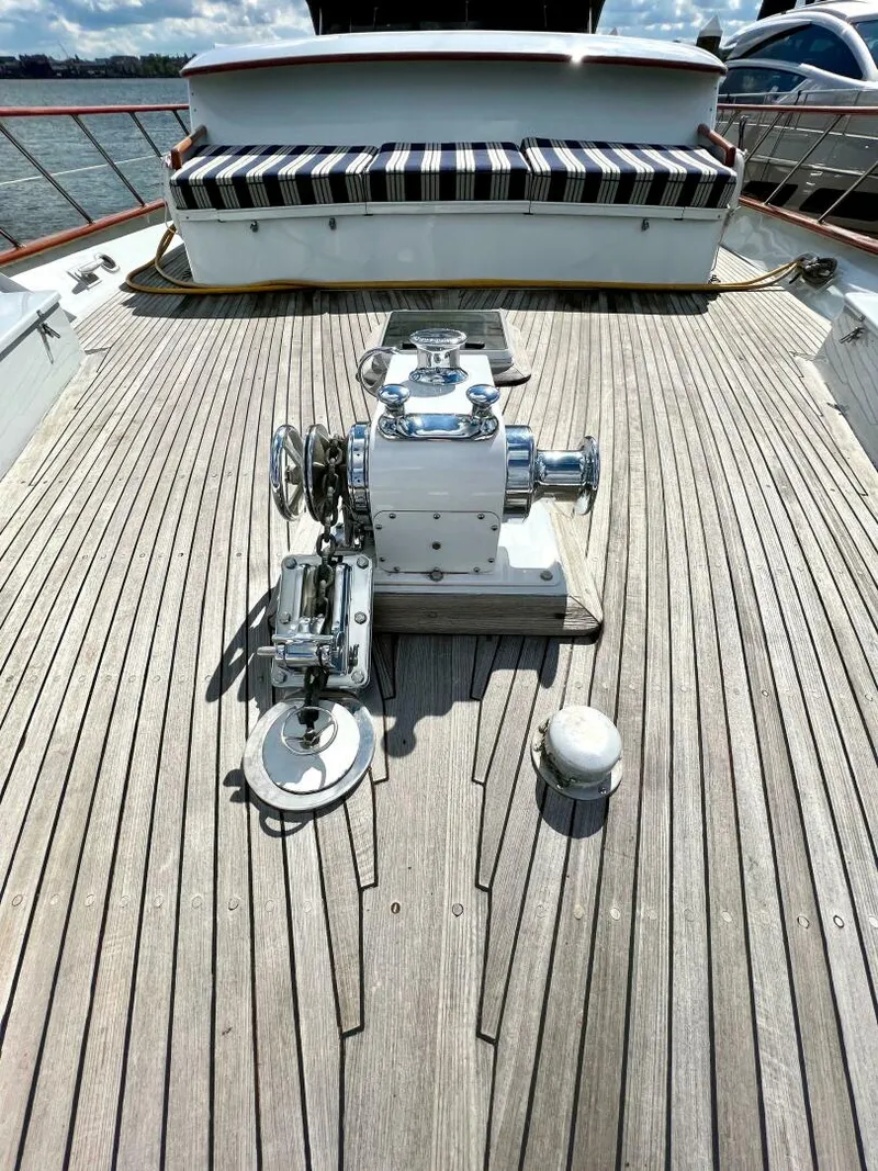 Slide: The Image of Burger 80 Motor Yacht 1988 - 4425892