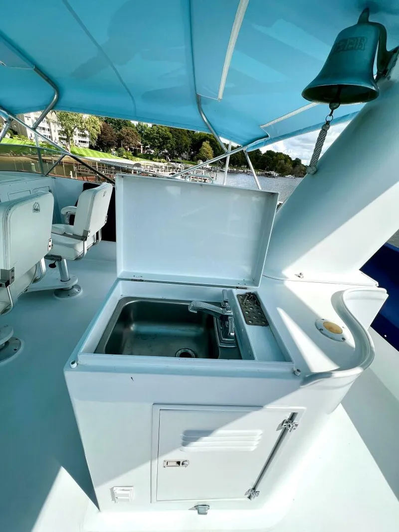 Slide: The Image of Burger 80 Motor Yacht 1988 - 4425902