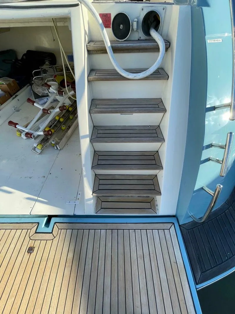 Slide: The Image of Mochi Craft 74' Dolphin 2006 - 4957878