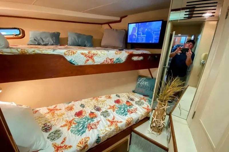 Slide: The Image of Bertram 58 Flybridge Motor Yacht 1986 - 5807438