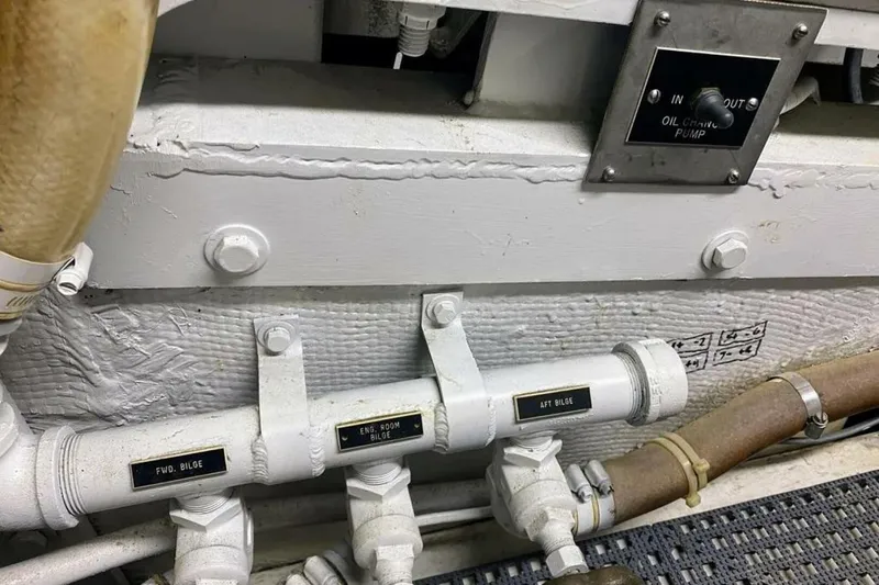 Slide: The Image of Bertram 58 Flybridge Motor Yacht 1986 - 5807447