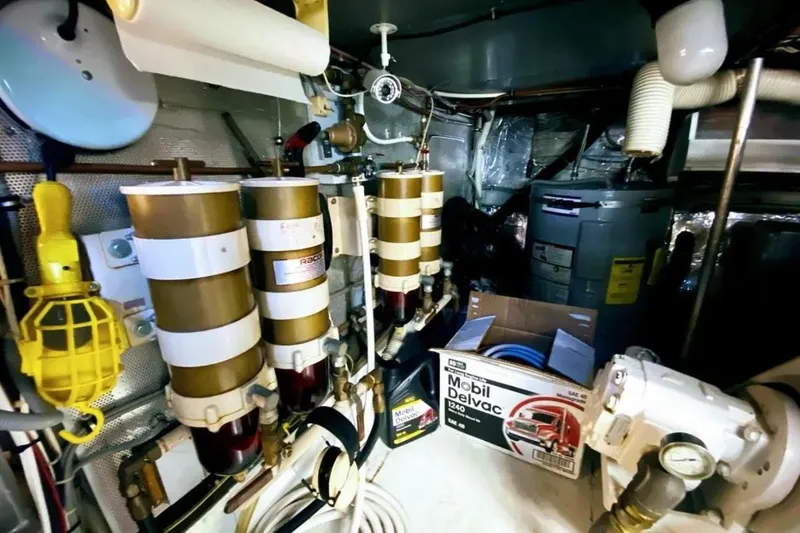 Slide: The Image of Bertram 58 Flybridge Motor Yacht 1986 - 5807463