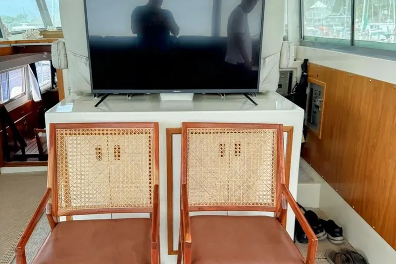 Slide: The Image of Bertram 58 Flybridge Motor Yacht 1986 - 5807376