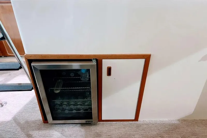 Slide: The Image of Bertram 58 Flybridge Motor Yacht 1986 - 5807393