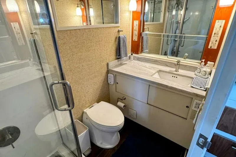 Slide: The Image of Bertram 58 Flybridge Motor Yacht 1986 - 5807424