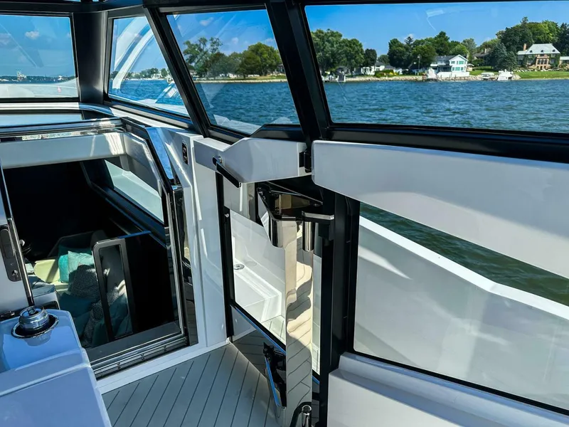 Slide: The Image of Sunseeker 55 Superhawk 2026 - 5446068