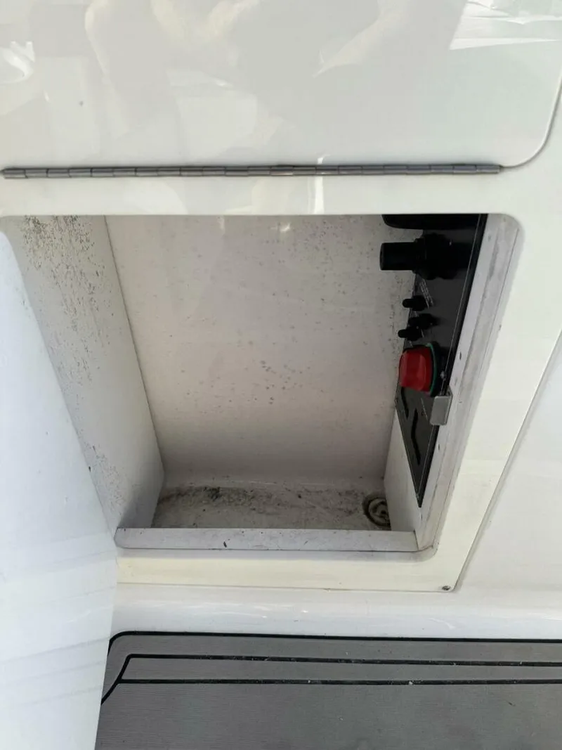 Slide: The Image of Monterey M45 2020 - 4428939