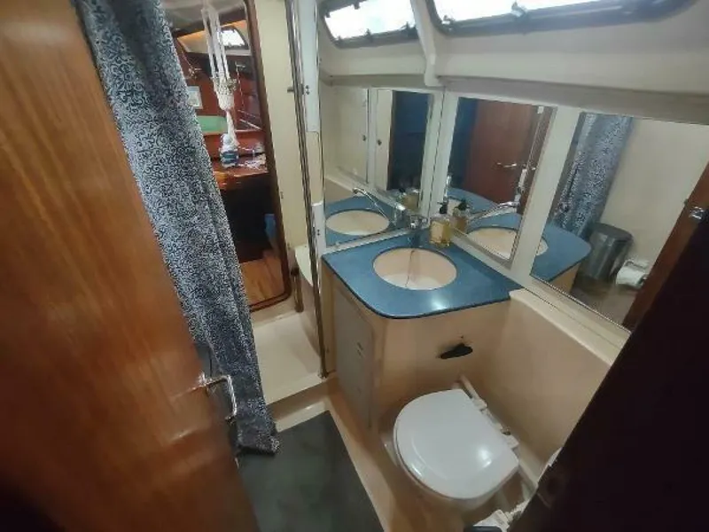 Slide: The Image of Bavaria 40 Ocean 2001 - 4428973