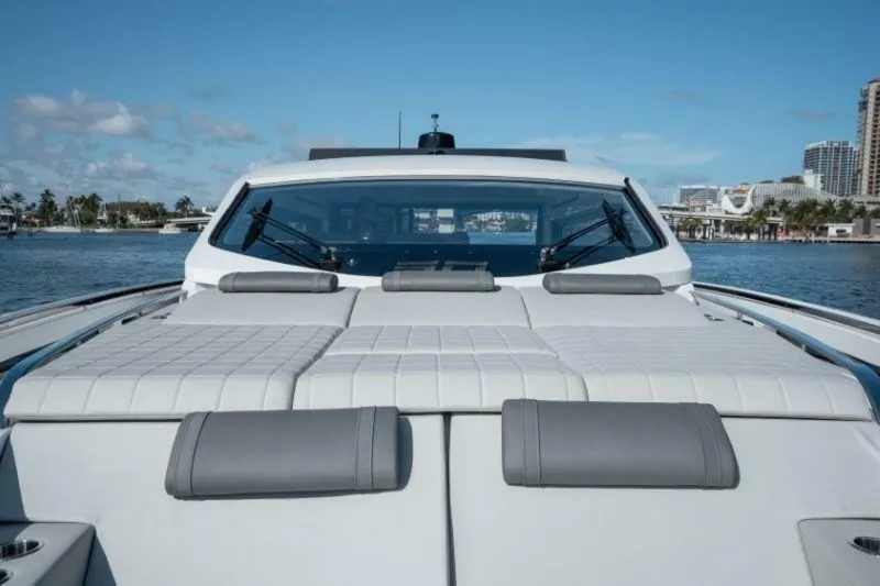 Slide: The Image of Sacs Rebel 50 2025 - 5446115