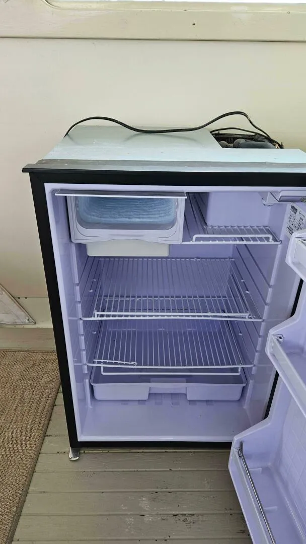 Slide: The Image of Chris-Craft 47 Commander 1971 - 4432133