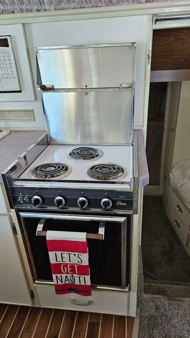 Slide: The Image of Chris-Craft 47 Commander 1971 - 4432183