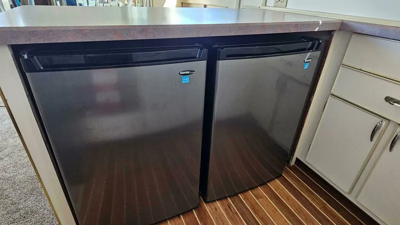 Slide: The Image of Chris-Craft 47 Commander 1971 - 4432160