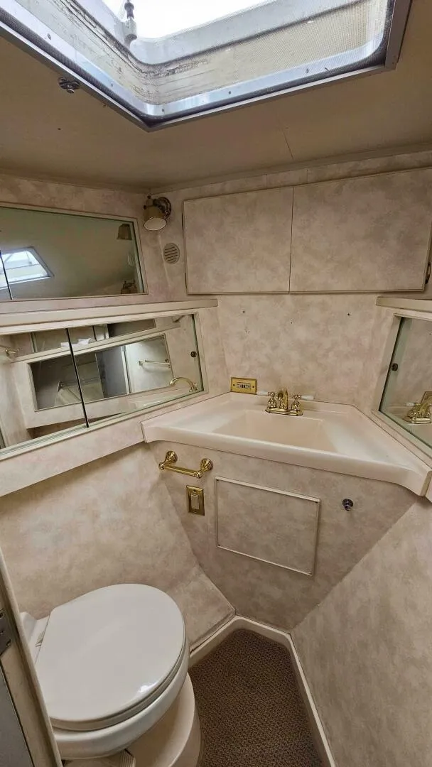 Slide: The Image of Chris-Craft 47 Commander 1971 - 4432158