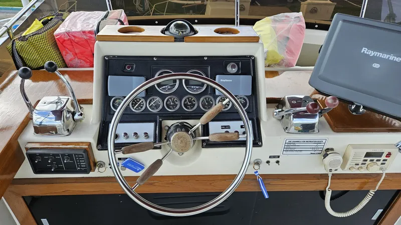 Slide: The Image of Chris-Craft 47 Commander 1971 - 8051337