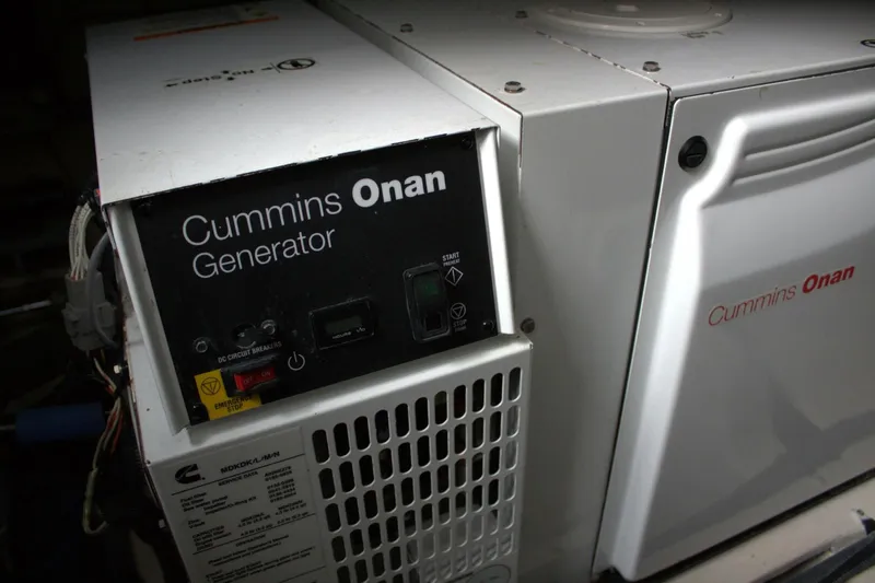 Slide: The Image of Sea Ray 460 Sundancer 2017 - 4432469