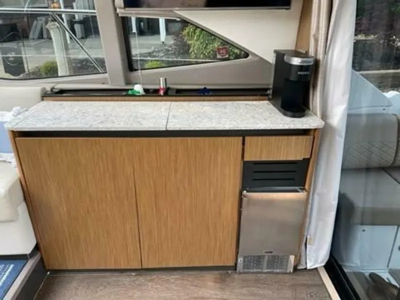 Slide: The Image of Sea Ray 460 Sundancer 2017 - 4432498