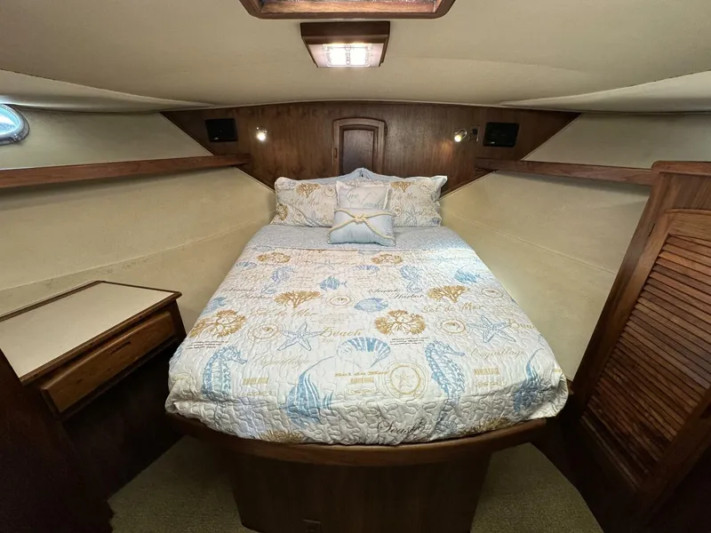 Slide: The Image of Californian 57 1985 - 4434973