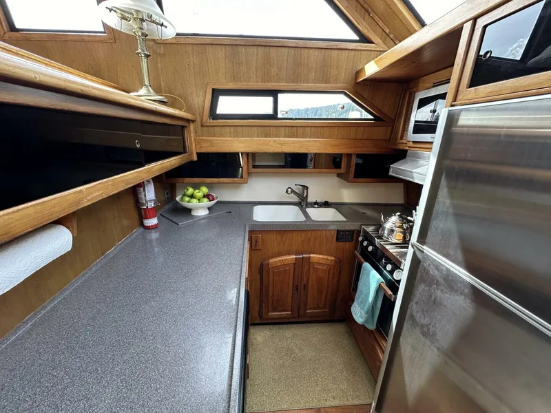 Slide: The Image of Californian 57 1985 - 4434983