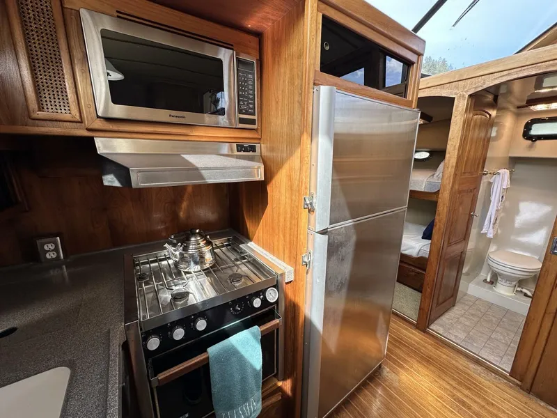 Slide: The Image of Californian 57 1985 - 4434995