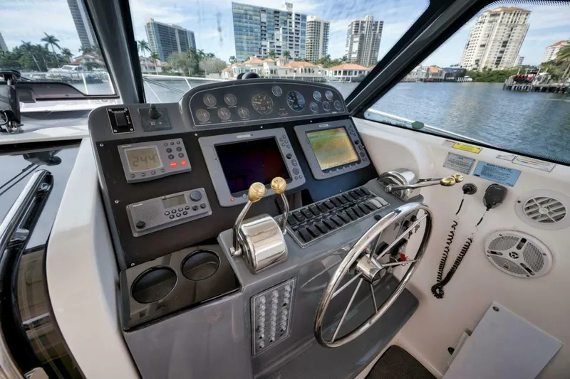 Slide: The Image of Tiara 38 Open 2004 - 4436743