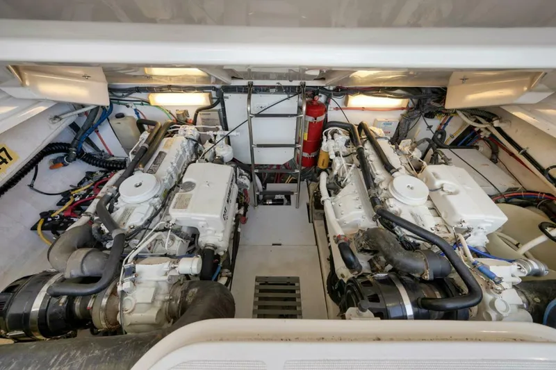 Slide: The Image of Tiara 38 Open 2004 - 4436748