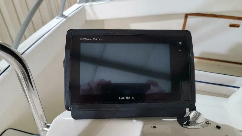 Slide: The Image of Bertram 33 Flybridge Cruiser 1983 - 4438434