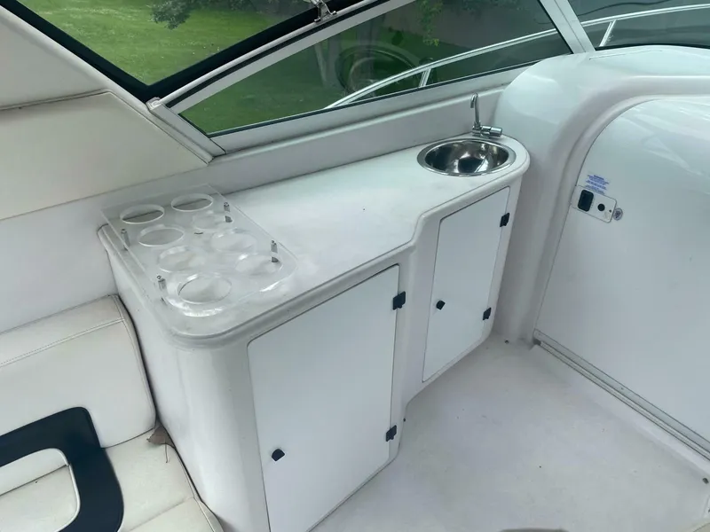 Slide: The Image of Donzi 3250 1998 - 4438678