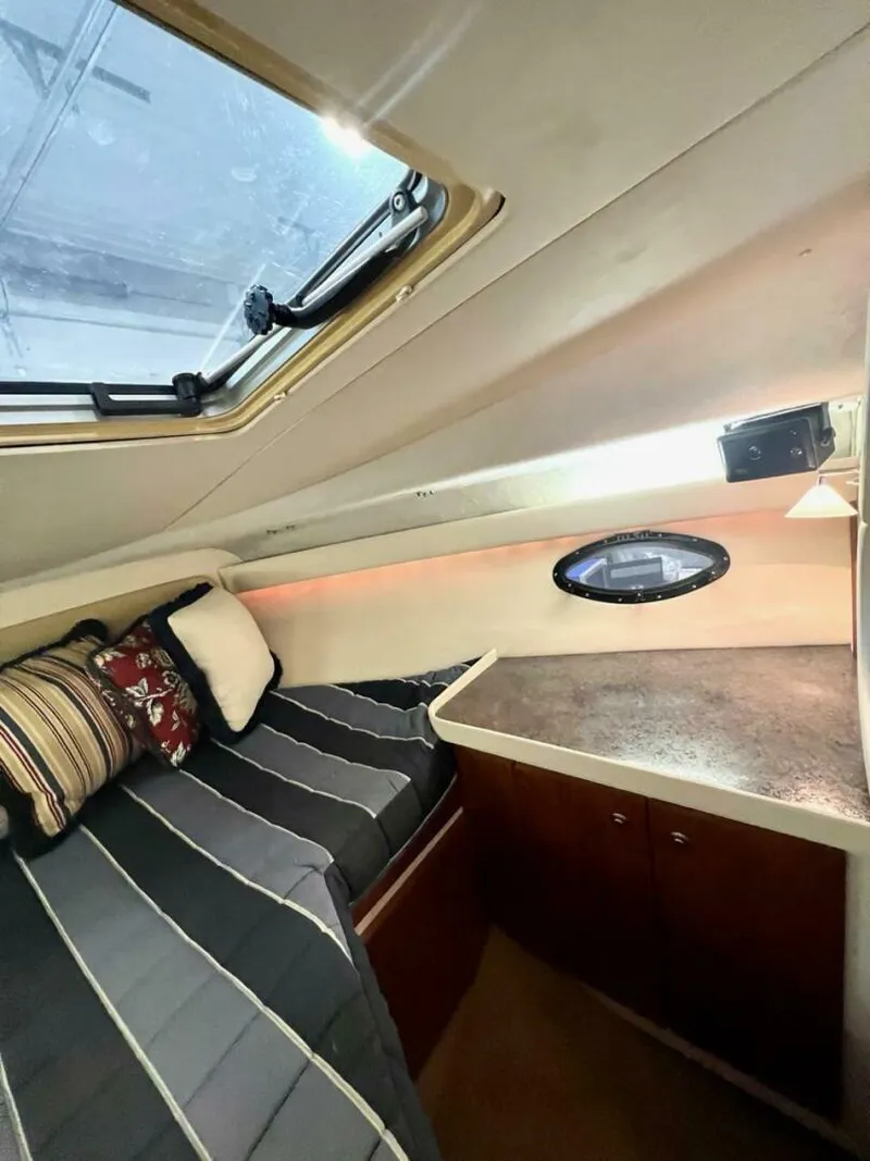 Slide: The Image of Tiara 310 Sport Cruiser 1988 - 4438888