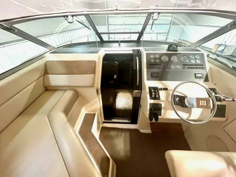 Slide: The Image of Tiara 310 Sport Cruiser 1988 - 4438908