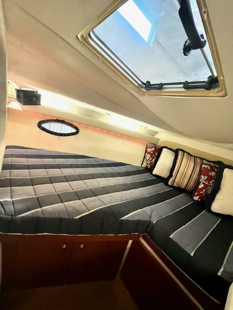 Slide: The Image of Tiara 310 Sport Cruiser 1988 - 4438911