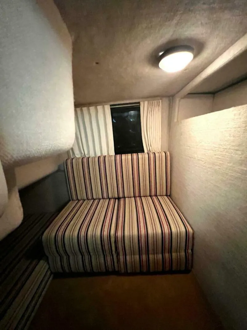 Slide: The Image of Tiara 310 Sport Cruiser 1988 - 4438913