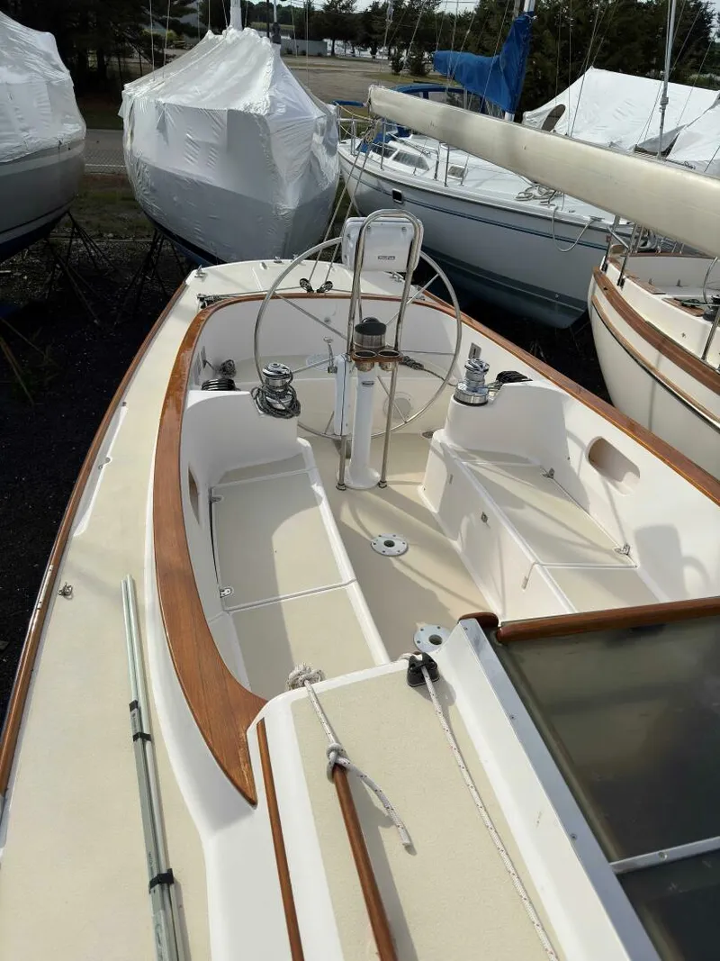 Slide: The Image of Alerion 33 2009 - 4444651