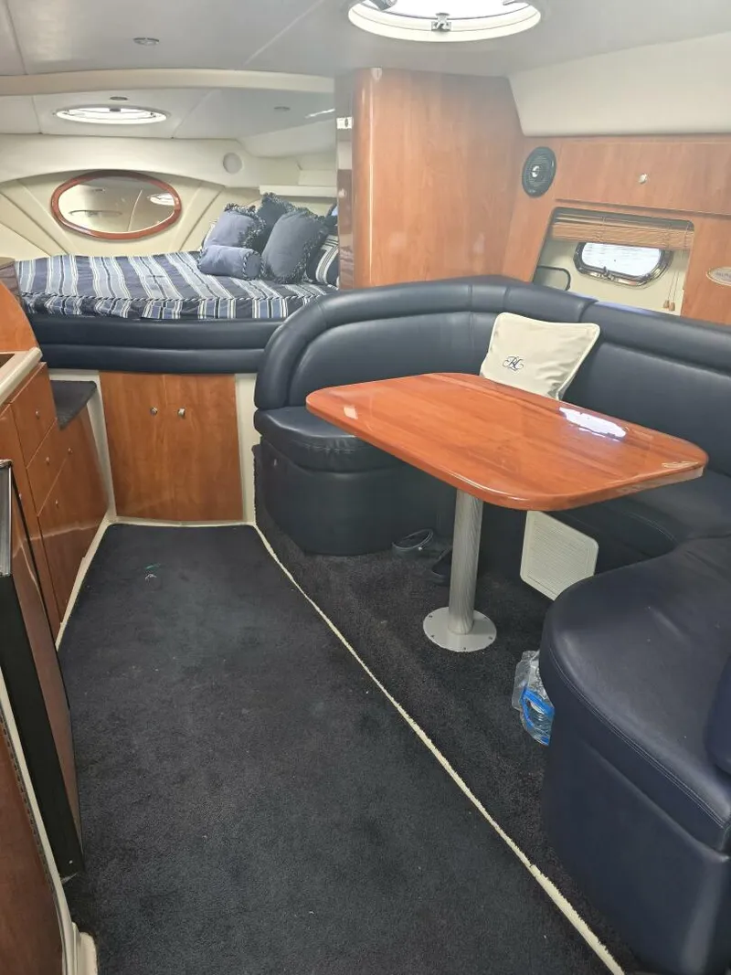 Slide: The Image of 2004 Four Winns 328 Vista - 4441108