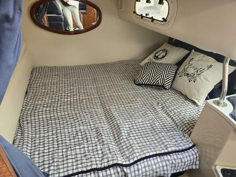 Slide: The Image of 2004 Four Winns 328 Vista - 4441127