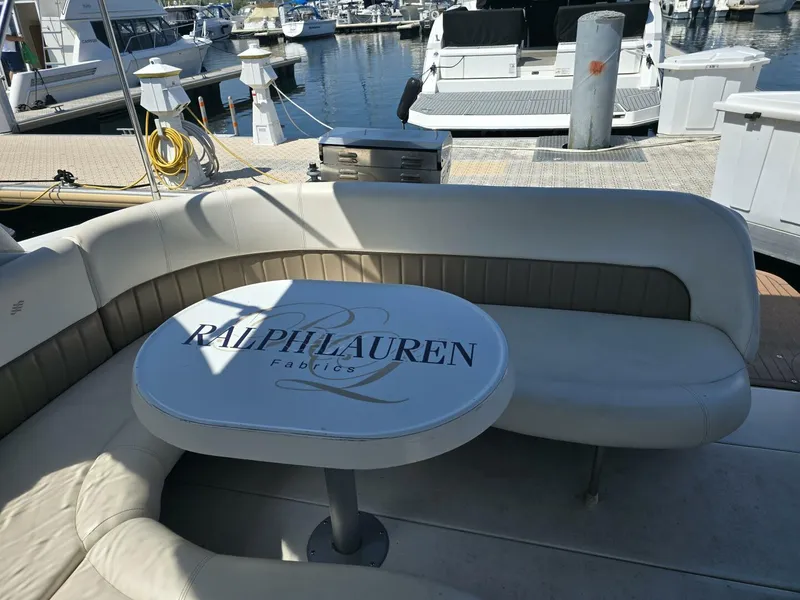 Slide: The Image of 2004 Four Winns 328 Vista - 4441091