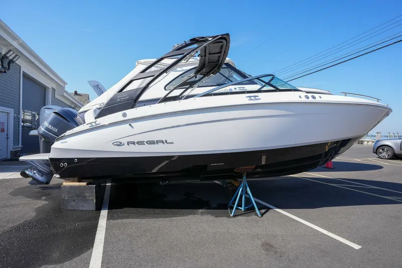 The Image of Regal LX4 2025 - 4441070