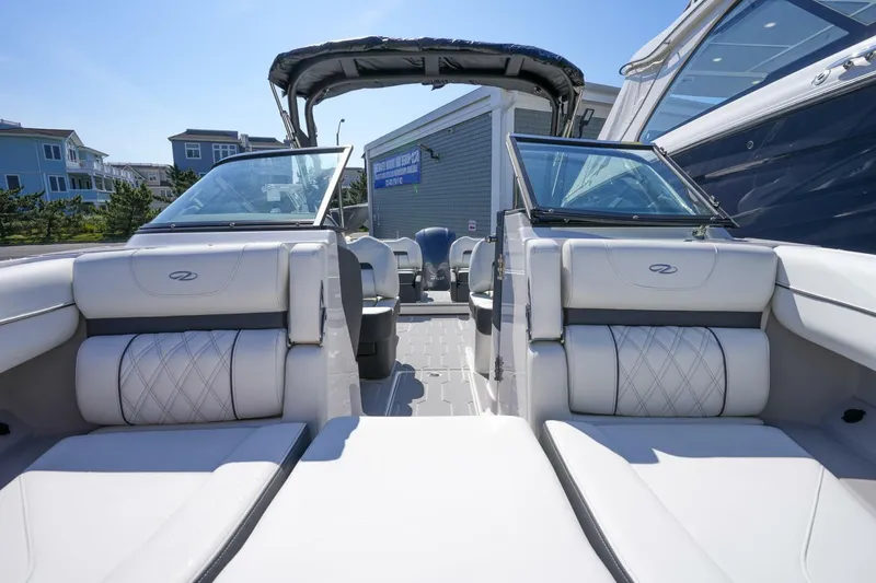 Slide: The Image of Regal LX4 2025 - 4441082