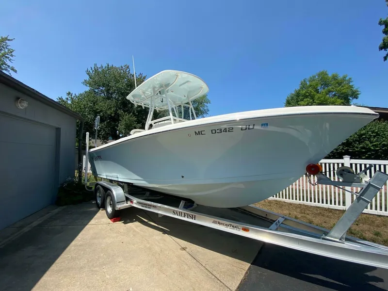 Slide: The Image of Sailfish 220 Center Console 2022 - 4442308