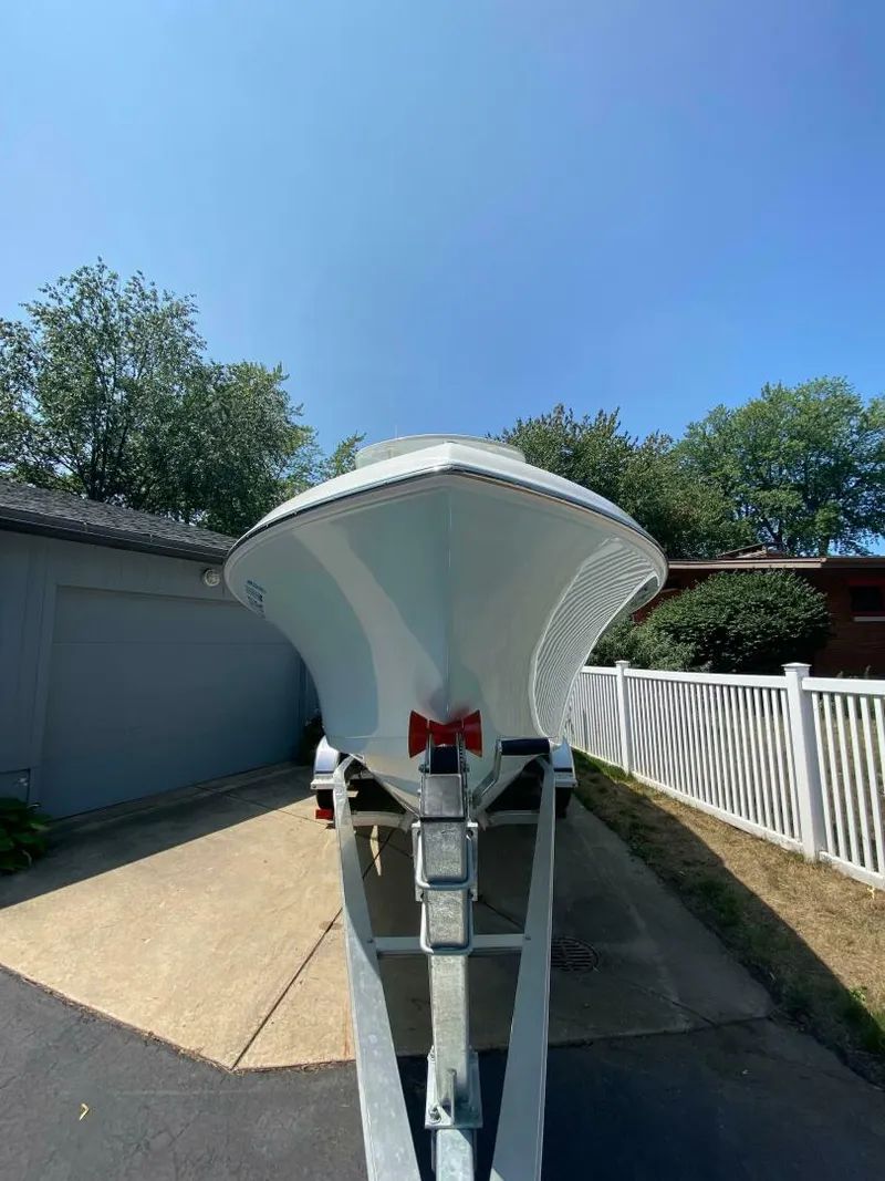 Slide: The Image of Sailfish 220 Center Console 2022 - 4442371