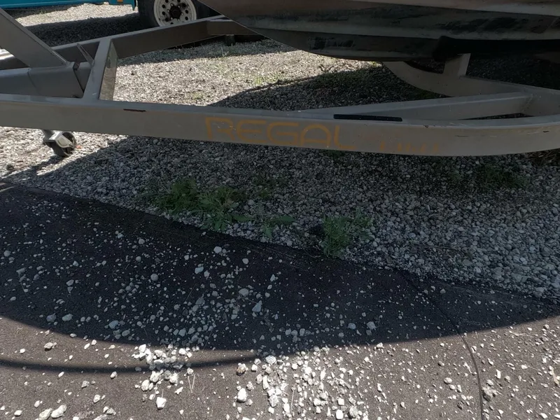 Slide: The Image of Regal 20 2000 - 4517577