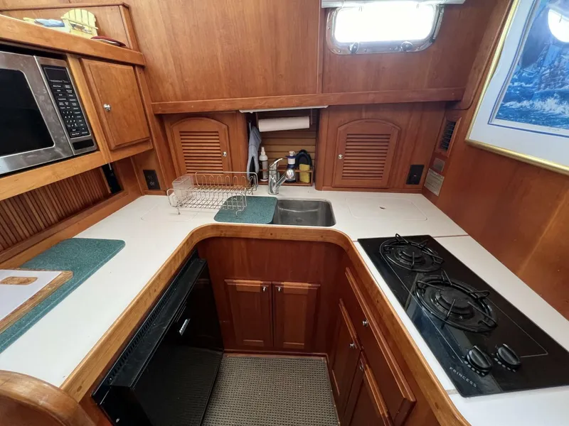 Slide: The Image of Sabre Sabreline 36 Sedan 2002 - 4454548