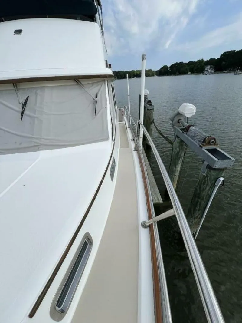 Slide: The Image of Sabre Sabreline 36 Sedan 2002 - 4454539